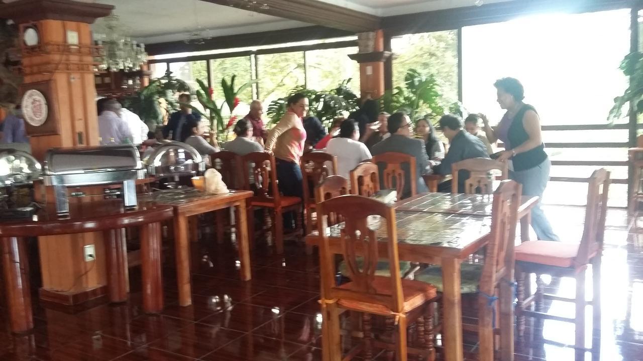 Hotel Fontana Xicotepec de Juarez Exteriör bild